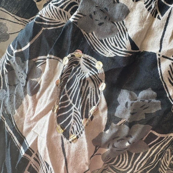 Jendi size XL, 100% cotton top tunic long fitted flowy light weight sequined - Picture 8 of 8